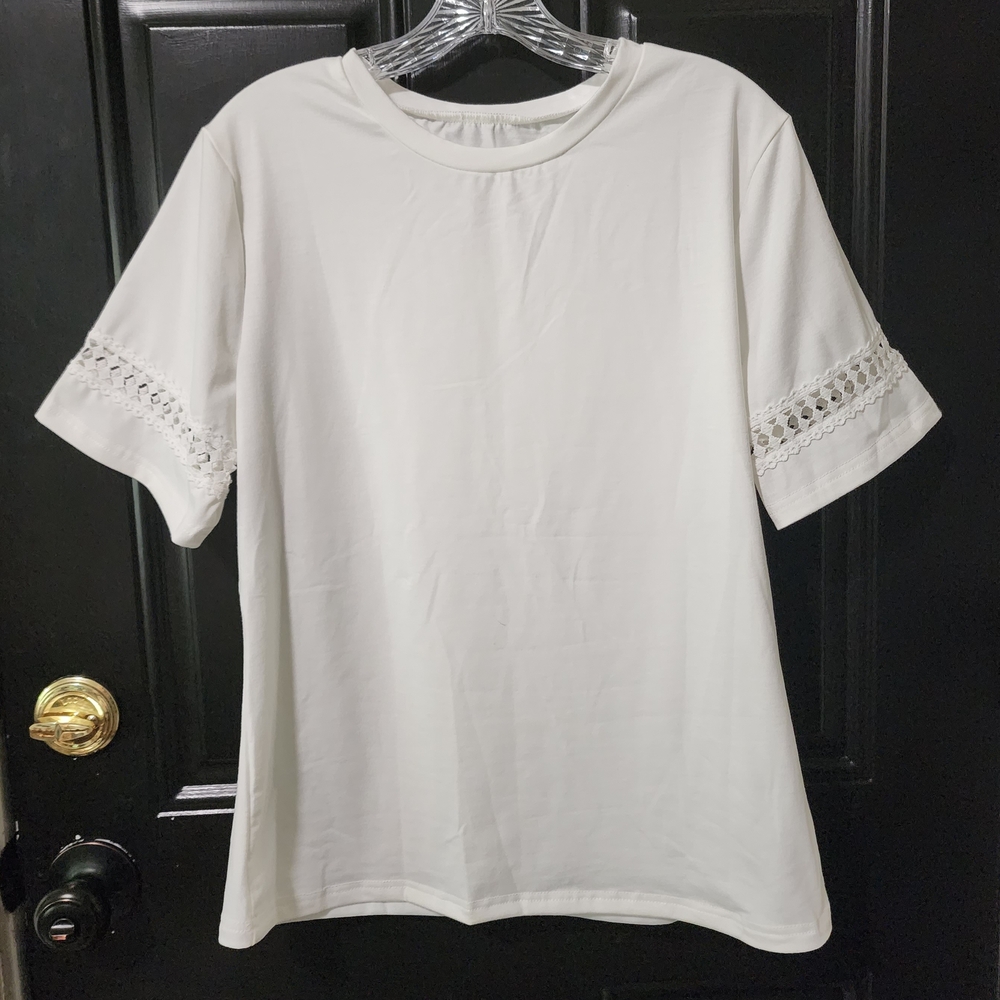 Elegant White Lace Sleeve Women's Top
